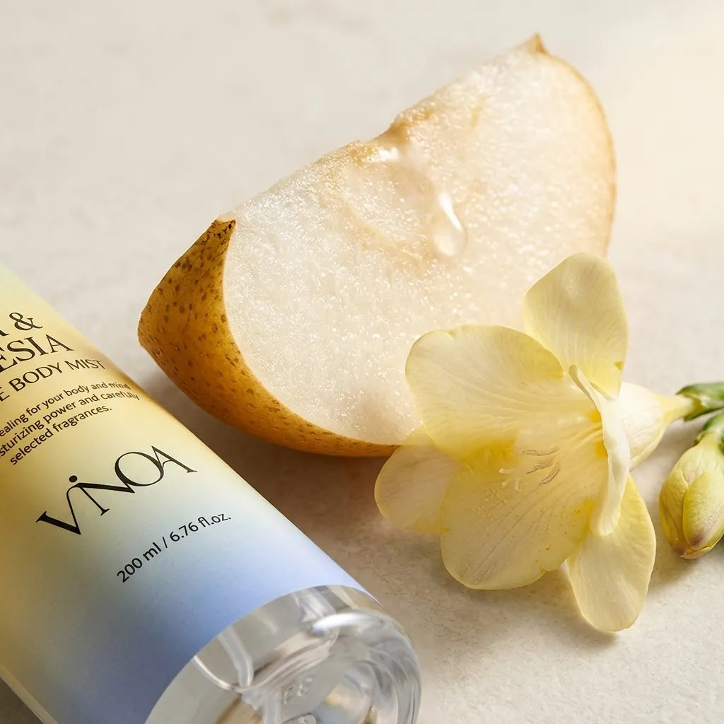 Detail - Vinoa Perfume Body Mist - Pear & Freesia 200ml