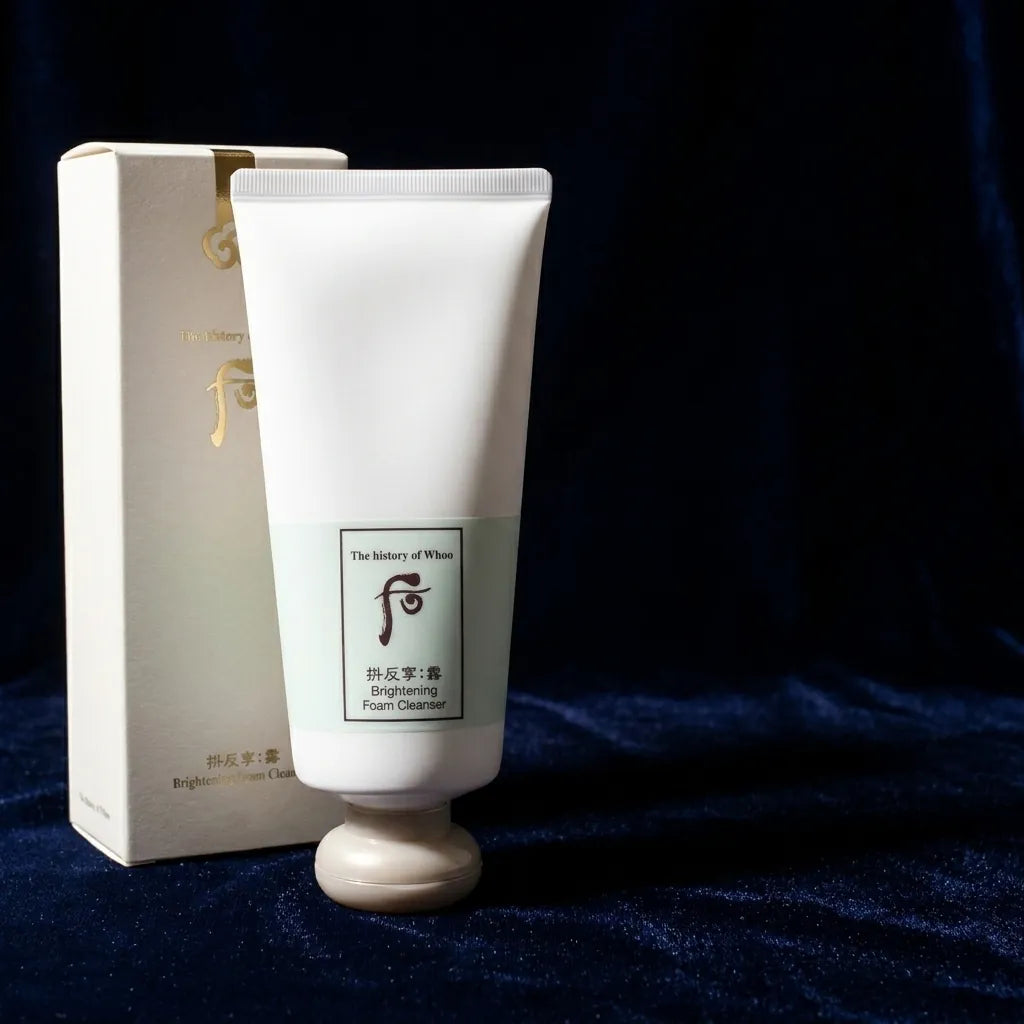 The History of Whoo Cleansing Foam — detail texture